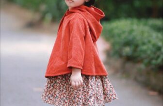 [???] Yi Closet Bán nét hồn nhiên, tặng kèm trang phục ?‍?❤️️?⭐️ Bộ sưu tập áo choàng đã sẵn sàng cùng bé du xuân.
Mẹ cần tìm một sản phẩm vừa thời trang lại đa dụng cho bé thì không thể bỏ qua em này đâu ạ. Áo choàng c , shares-0✔️ , likes-20❤️️ , date-2024-11-24 20:07:36????????