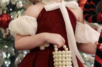 [🆕🇻🇳] Xưởng May Hồng Anh Kids – chuyên sỉ lẻ hàng thời trang trẻ em tuyển sỉ toàn quốc 🧑‍🧒❤️️👶⭐️ Váy nhung cho bé diện tết
Size 8-35kg
Tuyển sỉ toàn quốc
, shares-0✔️ , likes-0❤️️ , date-2024-11-25 22:18:59🇻🇳🇻🇳🇻🇳📰🆕