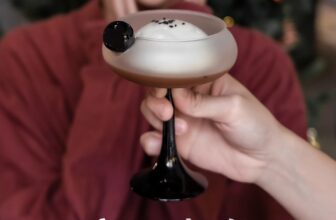 [☕️🇻🇳] ACID8 Specialty Coffee 🥤 Top1Coffee ☕️ BÁNH TRÔI TÀU – MÙA ĐỎ NĂM 2021Giống như viên ngọc thô cần được mài giũa để chiêm ngưỡng vẻ đẹp khuất lấp ẩn sâu, lớp socola t , shares-1✔️ , likes-20❤️️ , date-2024-12-13 04:50:04🇻🇳🇻🇳🇻🇳📰🆕