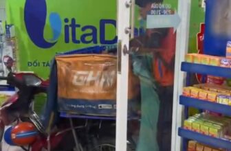 [🆕🇻🇳]  PHÚC KHANG BABY HOUSE – Chuyên thời trang trẻ em xuất khẩu, tã, sữa, combo đi sinh, phụ kiện cho bé 🧑‍🧒❤️️👶⭐️ Black Friday Săn deal hời cùng shop ạ #mevabephuckhang#dealhoi#giasoc
, shares-0✔️ , likes-2❤️️ , date-2024-11-29 18:11:26🇻🇳🇻🇳🇻🇳📰🆕