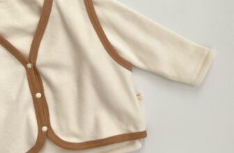 [🆕🇻🇳]  Ann.tisiu – 𝐇𝐨𝐦𝐞𝐰𝐞𝐚𝐫 𝐟𝐨𝐫 𝐛𝐚𝐛𝐢𝐞𝐬 & 𝐤𝐢𝐝𝐬 🧑‍🧒❤️️👶⭐️ New Arrival Must Have Item
Những ngày thời tiết chuyển gió việc giữ ấm cho bé là điều cần thiết vô cùng. Và chắc chắn bộ đôi áo giữ nhiệt và chiếc áo gile  , shares-0✔️ , likes-16❤️️ , date-2024-11-26 15:37:27🇻🇳🇻🇳🇻🇳📰🆕