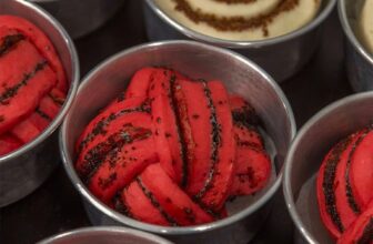 [🆕🇻🇳] Đậm và Nhạt – Tiệm bánh 🍔 Top1Food  🍜 𝗩𝗲𝗹𝘃𝗲𝘁 𝗯𝗮𝗯𝗸𝗮 (𝘴𝘦𝘢𝘴𝘰𝘯𝘢𝘭)
New seasonal flavor
____________
Đậm và Nhạt
Monday – Sunday (8:00-22:00)
0868603277
59/14 Nguyễn Bỉnh Khiêm, Đa Kao, Q1
#damvanh , shares-5✔️ , likes-349❤️️ , date-2024-11-28 03:50:34🇻🇳🇻🇳🇻🇳📰🆕