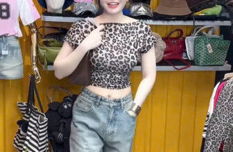 [🆕🇻🇳] Phương Linh Boutique -Chuyên cung cấp sỉ lẻ thời trang nữ thiết kế hot girl ,luôn cập nhật hàng trend 👕 Top1Fashion 👗  A624-Áo beo crt khoe lưng sành điệu
Hàng tk ôm dáng body ,tạo điểm nhấn cho các nàng ah
, shares-0✔️ , likes-3❤️️ , date-2024-11-30 17:03:22🇻🇳🇻🇳🇻🇳📰🆕