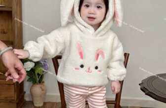 [🆕🇻🇳] 23 March Store- Thời trang trẻ em cao cấp 🧑‍🧒❤️️👶⭐️ Lạnh quá cac Mom ơiiii
Chân ái đây rồi ạ đại hàn cũng ko lo lạnh nhé ạ
Sẵn cả set ship ngayy
, shares-0✔️ , likes-2❤️️ , date-2024-12-08 15:56:59🇻🇳🇻🇳🇻🇳📰🆕