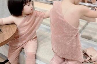 [🆕🇻🇳]  Sweetie by Josie – Thời trang cho bé 🧑‍🧒❤️️👶⭐️ Lên đồ là phải sành điệu
Shop còn lẻ size xả ngay giá kho 79k/set
Size 2: 9-11kg
Size 3: 12-14kg
, shares-0✔️ , likes-0❤️️ , date-2024-12-02 02:20:05🇻🇳🇻🇳🇻🇳📰🆕