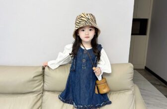 [🆕🇻🇳] PUN KIDS – 🌈Pun Kids chuyên order hàng cao cấp quần áo phụ kiện 🧑‍🧒❤️️👶⭐️ Áo phối váy jean yếm siêu cưng mom ơi
Sz : 90-140PUN KIDS – Quần Áo xinh cho bé
Hotline (sỉ):  0707.788.415
Shopee:
______________
#punkids #kids #tho , shares-0✔️ , likes-1❤️️ , date-2024-12-02 01:43:18🇻🇳🇻🇳🇻🇳📰🆕