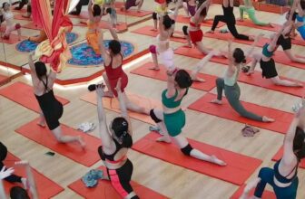 [🆕🇻🇳] Yoga Vipassana – Phòng tập yoga – Yoga Quan Sát Hơi Thở 🧘 Top1Yoga 🤸🏻‍♀️ Thảm Tập Yoga YV – Bạn Đồng Hành Bền BỉTrên thảm Yoga YV, ta cùng nhau tập,
Chất liệu simili, mồ hôi không thấm.
Dễ vệ sinh, sạch sẽ, không lo bẩn,
Chống , shares-0✔️ , likes-0❤️️ , date-2024-12-01 21:12:51🇻🇳🇻🇳🇻🇳📰🆕