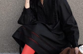 [???] SY STORE – Cửa hàng quần áo ? Top1Fashion ?  #BACKINSTOCK
Tín đồ thời trang “Minimalism” chắc chắn không thể nào bỏ qua một chiếc minidress form dáng ngọt ngào.
Chiếc váy với những chi tiết đính nút , shares-0✔️ , likes-7❤️️ , date-2024-12-01 18:26:52????????