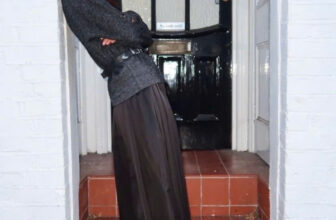 [???] Sai Gon Factory Outlet  ? Top1Fashion ?  Mẫu boots được thiết kế với phong cách đặc biệt tôn lên vẻ đẹp các nhân của người sử dụng. 𝐒𝐚𝐧𝐠 𝐭𝐫𝐨̣𝐧𝐠 – 𝐭𝐡𝐚𝐧𝐡 𝐥𝐢̣𝐜𝐡- đ𝐨̛𝐧 𝐠𝐢𝐚̉𝐧 là những điều mà giày Va.g , shares-0✔️ , likes-1❤️️ , date-2024-12-03 22:00:12????????