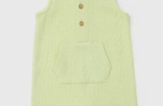 [???]  Tủ mẹ Kate – Shop quần áo trẻ em chuẩn Authentic  ?‍?❤️️?⭐️ Gì chứ màu cốm này cực tôn da. Mặc lên sáng da lắm. Chất cotton dệt cực thoáng. Dòng romper này khá hiếm có giá này lắm ạ.155k/c
Size: 0/3m, 3/6m, 6/9 , shares-0✔️ , likes-0❤️️ , date-2024-12-03 05:54:09????????