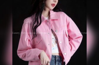 [???] Eliver Since 2013 – Thương hiệu thời trang mang phong cách Thanh lịch ? Top1Fashion ?  Một màu sắc mà phụ nữ dù ở độ tuổi nào cũng không thể chối từ. Gam màu này tượng trưng cho sự lãng mạn, huyền ảo, tinh tế và tao nhã.
ELIVER SINCE 2013
“ H , shares-0✔️ , likes-0❤️️ , date-2024-12-03 01:11:33????????