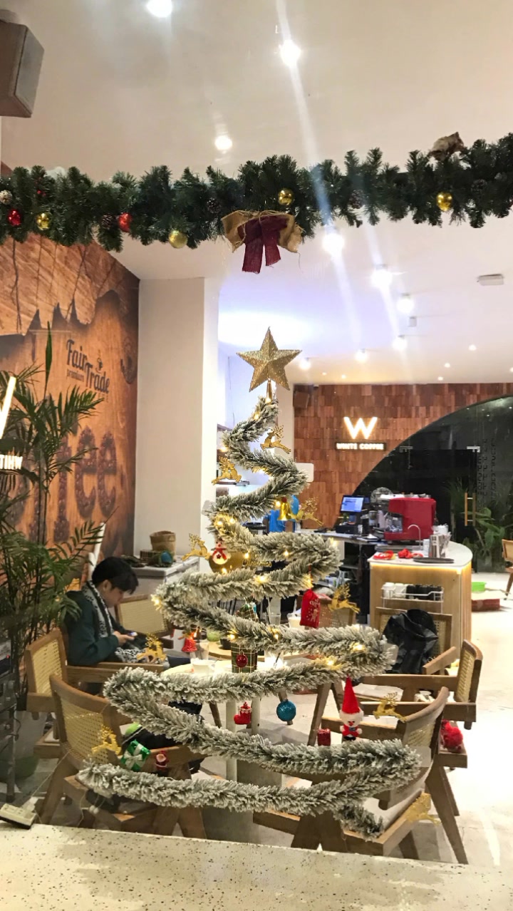 [☕️🇻🇳] White Coffee Vinh – Cafe phong cách Hàn Quốc 🥤 Top1Coffee ☕️ Video liên quan
, shares-0✔️ , likes-3❤️️ , date-2024-12-01 07:07:26🇻🇳🇻🇳🇻🇳📰🆕