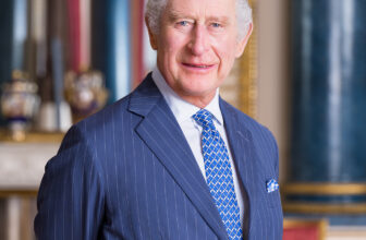 [🆕🇻🇳] British Council Vietnam English 📚 Top1Learn 📕 [English below] Chúng tôi rất vinh dự chia sẻ bức thư từ Vua Charles III, Người Bảo trợ của British Council (Hội đồng Anh), vào ngày kỷ niệm 90 năm thành l , shares-1✔️ , likes-14❤️️ , date-2024-12-06 02:01:45🇻🇳🇻🇳🇻🇳📰🆕