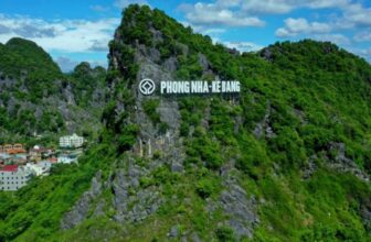 [🏝️🇻🇳] Celina Peninsula Resort Quang Binh  🏝️ Top1Resort 🏖️ Gửi mây trời chút thương nhớ
Cho những nơi mình đi qua
Với chiều dài hơn 7 km, nổi tiếng với hệ thống thạch nhũ độc đáo, những khối đá vôi kỳ bí và không g… , shares-0✔️ , likes-15❤️️ , date-2024-12-04 15:08:32🇻🇳🇻🇳🇻🇳📰🆕