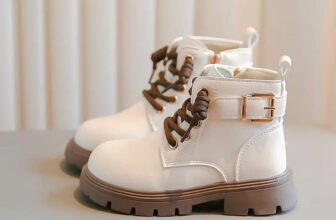 [🆕🇻🇳] Piza Mama & Kid – Chuyên giày dép – phụ kiện cần thiết cho bé 🧑‍🧒❤️️👶⭐️  SHOP SALE VÀI MẪU LẺ SIZE HÀNG MỚI – NGUYÊN HỘP – GIÁ SIU RẺ Ạ
, shares-1✔️ , likes-16❤️️ , date-2024-12-04 22:00:24🇻🇳🇻🇳🇻🇳📰🆕