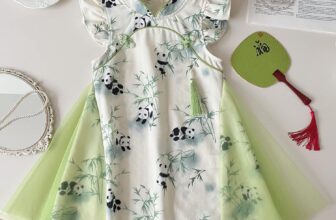 [🆕🇻🇳] Maika Clothes – Design For Baby Girl 😎❤️️⭐️ Áo dài thì kén dịp diện chứ nhưng chiếc váy hoạ tiết xinh iu cùng tone màu xanh mát mắt nhà em thì diện quanh năm cũng hợp lý ạ.
Hàng thiết kế tỉ mỉ xịn lá , shares-0✔️ , likes-3❤️️ , date-2024-12-05 23:27:56🇻🇳🇻🇳🇻🇳📰🆕