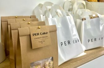 [🆕🇻🇳] PER Cake – Tiệm bánh 🍔 Top1Food  🍜 Bánh Quy Cheese
——————
•Tết cận kề, lại có món bánh nhâm nhi mà không sợ tăng cân.
•Dùng làm quà biếu tặng ngày “ Tết “  thì tuyệt cà là vờiiiiCông thức , shares-0✔️ , likes-7❤️️ , date-2024-12-07 16:50:13🇻🇳🇻🇳🇻🇳📰🆕