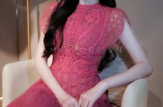 [🆕🇻🇳] Amy Store – nhãn hiệu thời trang thiết kế cao cấp, trẻ trung, hiện đại, nữ tính và thanh lịch 👕 Top1Fashion 👗   Sắc hồng luôn là màu của những rung động đầu tiên, màu của những giấc mơ ngọt ngào và cả sự mềm mại đong đầy cảm xúc. Một thiết kế với ren từ AMY như gói  , shares-2✔️ , likes-269❤️️ , date-2024-12-07 19:00:13🇻🇳🇻🇳🇻🇳📰🆕