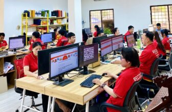 [🆕🇻🇳] Recolor – Vua bao bì giấy – Dịch vụ in ấn 🎨 Top1Designs ✨  Tết đến gần, Saigontourist đã chọn RECOLOR đồng hành để tạo nên những chiếc túi giấy đựng quà Tết thật tinh tế và đẳng cấp!
Doanh nghiệp bạn đã sẵn sàng  , shares-1✔️ , likes-3❤️️ , date-2024-12-07 02:00:22🇻🇳🇻🇳🇻🇳📰🆕