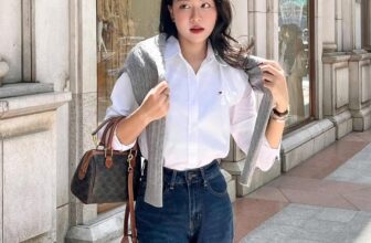 [???] ELIS Shop vnxk – 12 thiên hộ dương p1 Q. Gò vấp HCM  ? Top1Fashion ?  Bộ màu xinh xuất sắc luônSơ mi m thêu logo chất dư xịn siêu đẹp
chất linen Oxford dư xịn mềm mịn ko thô cứng nhưng vẫn đứng form
đỉnh của chóp luôn chấ , shares-0✔️ , likes-1❤️️ , date-2024-12-07 01:36:18????????