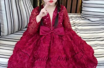 [🆕🇻🇳] Emily Jane – Váy đầm công chúa thiết kế cho bé 🧑‍🧒❤️️👶⭐️ Cứ bị yêu á
Đầm diện Noel – lễ Tết cho bé yêu ạ
4-49kg.
#EmilyJane #vaydamcongchuabegai #vaydamthietkecaocap #feedback #quatang #GiangSinh2024 #noel2024 #m , shares-0✔️ , likes-3❤️️ , date-2024-12-11 02:03:34🇻🇳🇻🇳🇻🇳📰🆕