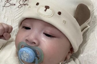 [🆕🇻🇳]  Béiu Store – Chuyên đồ mẹ và bé 🧑‍🧒❤️️👶⭐️ Mũ Cotton lựa chọn hàng đầu của cm cho các bé sơ sinh đội trong nhà , chất liệu thì không quá dày lại mềm mại . Mẫu này các bé đội từ sơ sinh đến 5 tháng l , shares-0✔️ , likes-5❤️️ , date-2024-12-09 16:06:28🇻🇳🇻🇳🇻🇳📰🆕