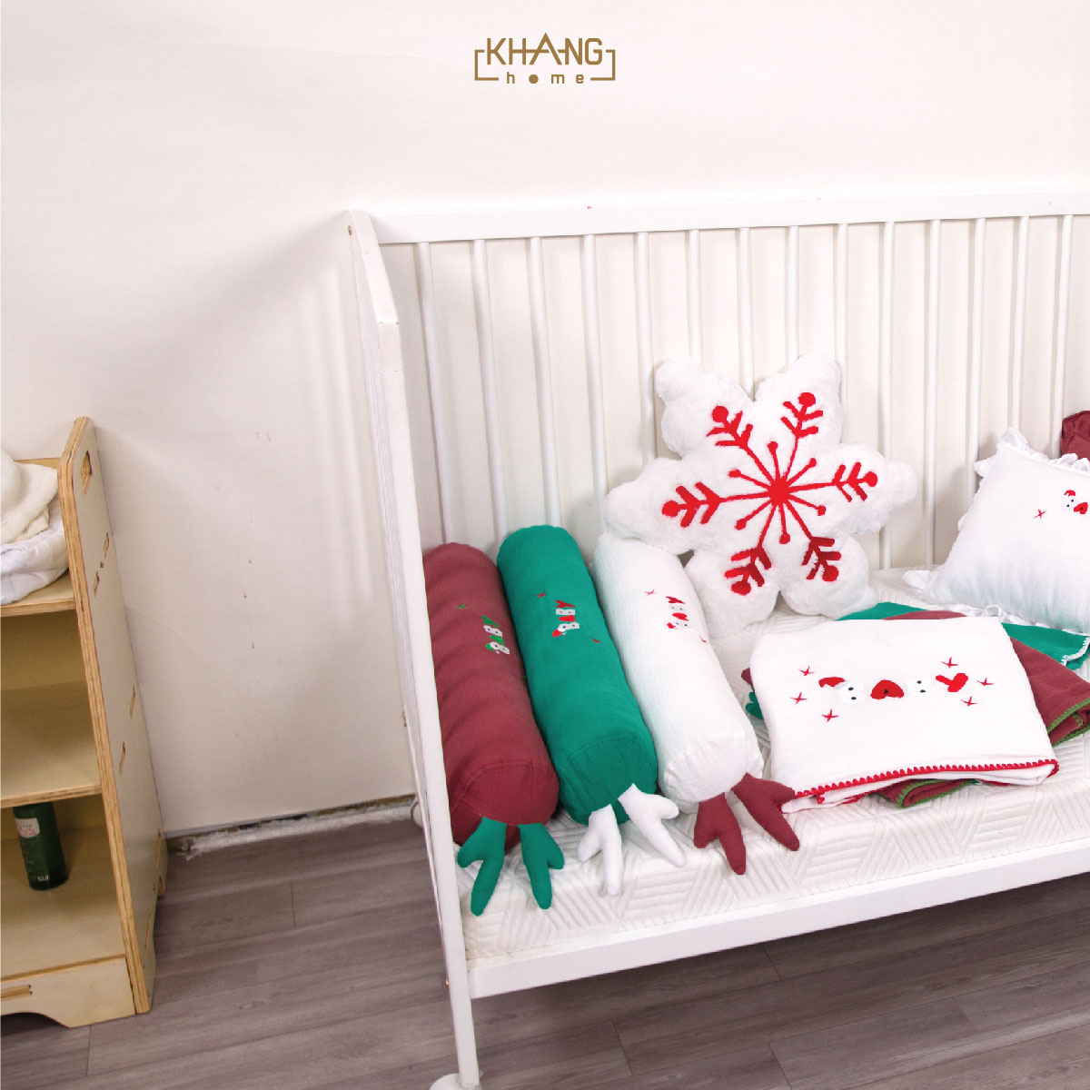 [🆕🇻🇳] Khang Home là thương hiệu hàng đầu Việt Nam chuyên sản xuất nệm và đồ dùng phòng ngủ cho trẻ sơ sinh 🧑‍🧒❤️️👶⭐️  MÓN QUÀ GIÁNG SINH ẤM ÁP CHO BÉ YÊU
Noel này, thay vì những món đồ chơi quen thuộc, sao không tặng bé một chiếc mền vải xô Muslin độc đáo từ KhangHome?, shares-2✔️ , likes-5❤️️ , date-2024-12-07 16:32:36🇻🇳🇻🇳🇻🇳📰🆕