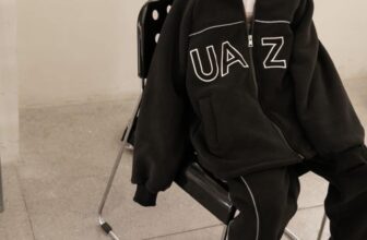 [🆕🇻🇳]  BỐP BỰ – Chuyên quần áo, giày dép, phụ kiện trẻ em cao cấp 🧑‍🧒❤️️👶⭐️ Set nỉ bông Uzza chất dày ấm, siêu đẹp
Ít nữa trời lạnh sâu, lạnh buốt. Nên sắm một set để mặc thui ạHàng có sẵn
Size 25/60,62kg
, shares-0✔️ , likes-1❤️️ , date-2024-12-11 00:36:59🇻🇳🇻🇳🇻🇳📰🆕