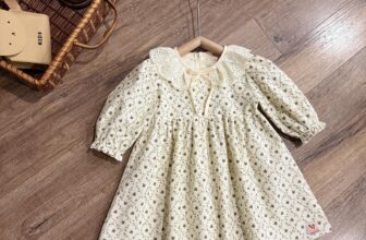 [🆕🇻🇳]  Carrot – Design for Girls – nhãn hiệu thời trang thiết kế dành cho bé gái từ tháng 01/2015 🧑‍🧒❤️️👶⭐️ SALE 195K
Đẹp xỉu thiệt luôn mẹ ạ
Chất liệu: Thô cào bông
Size: 2-8
, shares-0✔️ , likes-2❤️️ , date-2024-12-09 15:16:19🇻🇳🇻🇳🇻🇳📰🆕