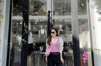 [???] Bcloud – Quần áo giày dép túi xách thời trang  ? Top1Fashion ?  Set xinh chị em ơi ! Mix gì cũng đẹp nhé ! Chất liệu sơ mi siêu mềm hok nhăn hok cần ủi ạ , mix liền với ghile len bảng màu quá đepi nè ! Hốt thuii
BÙNG N , shares-0✔️ , likes-7❤️️ , date-2024-12-08 16:56:25????????