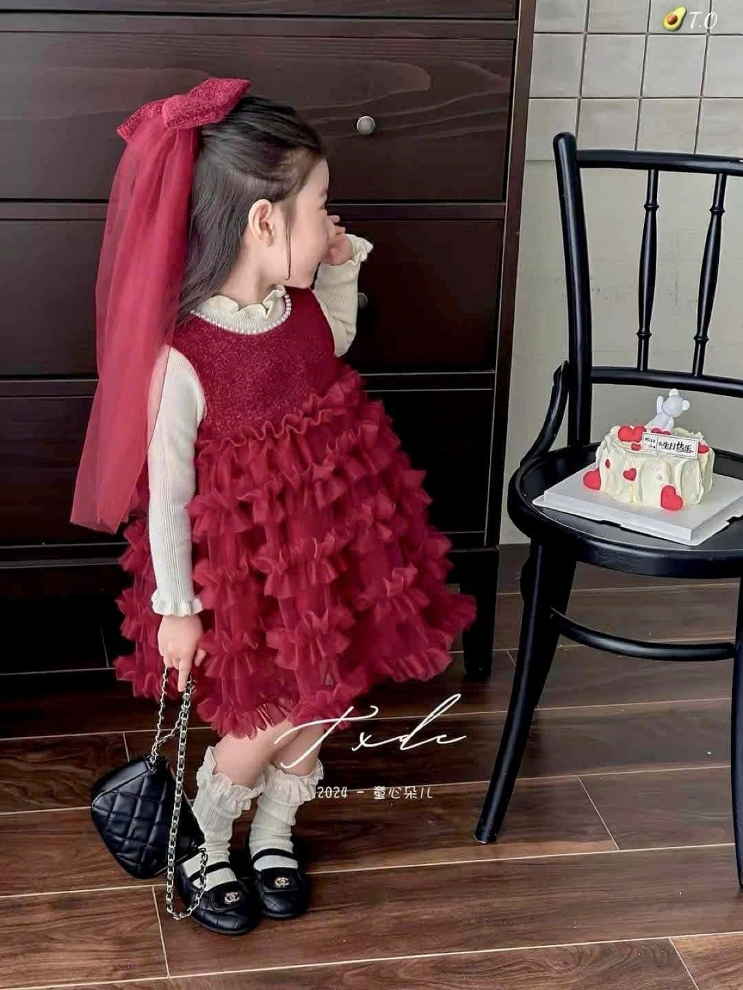 [🆕🇻🇳] Baby Closet by T&T – Chuyên thời trang trẻ em chính hãng 😎❤️️⭐️ | POST TỔNG HỢP
Các mẫu váy sắc đỏ mặc từ Noel qua TếtNếu còn phân vân Noel này chưa biết mặc gì, hãy để Baby Closet by T&T gợi ý những mẫu váy đang cự , shares-0✔️ , likes-1❤️️ , date-2024-12-17 16:00:25🇻🇳🇻🇳🇻🇳📰🆕