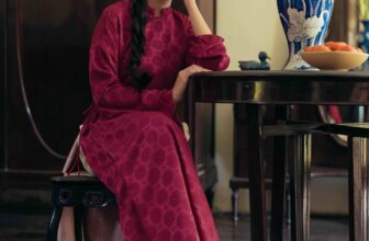 [🆕🇻🇳] Tủ Nhà Mây – Wear Easy. Feel Comfy. Be Happy 👕 Top1Fashion 👗  𝐀́𝐨 𝐃𝐚̀𝐢 𝐘𝐞̂𝐧 𝐌𝐢𝐧𝐡 𝐋𝐮̣𝐚. Được phát triển theo cung cách áo ngũ thân, Yên Minh là mẫu Áo Dài ra mắt mùa đông năm trước, đã xuống phố cùng các cô Mây trong r , shares-0✔️ , likes-17❤️️ , date-2024-12-09 02:54:20🇻🇳🇻🇳🇻🇳📰🆕