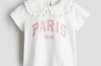 [???]  LUNA Kids Authentic – Hàng Hiệu Cho Bé ?‍?❤️️?⭐️  Chỉ còn 3 tuần để order hàng Tết thui ạ.Áo thun cho gái cưng mix cùng quần và chân váy, kiểu nào cũng xinh yêu hết nhé.Size : 0m — 4y.
Hàng order , shares-0✔️ , likes-0❤️️ , date-2024-12-08 20:59:18????????