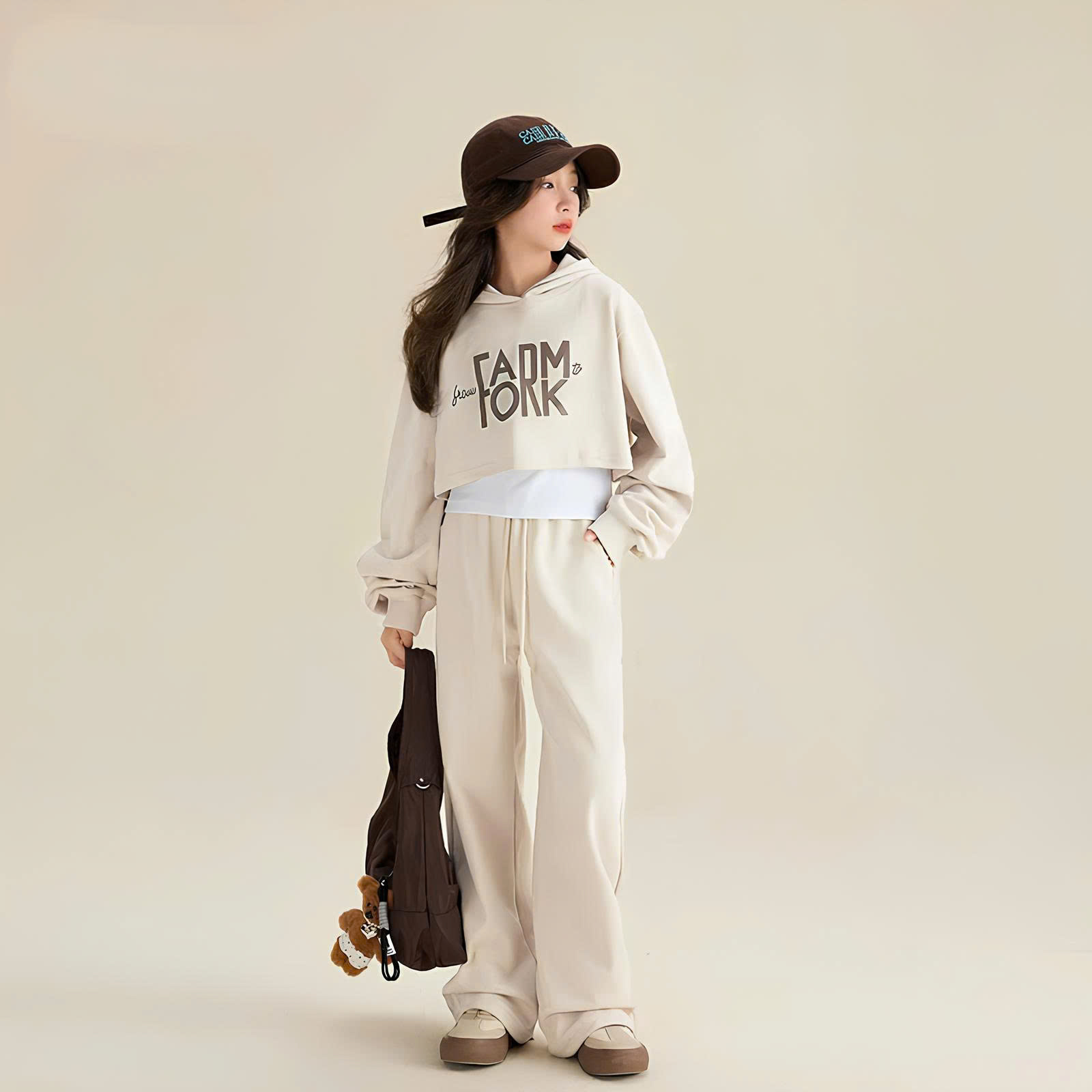 [🆕🇻🇳] Beeshop – Thiết kế & Thời trang 🧑‍🧒❤️️👶⭐️  Set 3 chi tiết Farmfork chưa bao giờ hết hot tại Beeshop nhaPhong cách thể thao, thoải mái bé nào cũng mê!Đủ size 22-48kg ( size 130-170 )
, shares-0✔️ , likes-10❤️️ , date-2024-12-11 04:40:02🇻🇳🇻🇳🇻🇳📰🆕