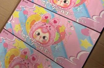 [🆕🇻🇳]  Bí Bo Shop- Order hàng Quảng Châu cao cấp 🧑‍🧒❤️️👶⭐️ 𝗕𝗹𝗶𝗻𝗱𝗯𝗼𝘅 𝗕𝗮𝗯𝘆 𝗧𝗵𝗿𝗲𝗲 𝗩𝟭 zipper
Có bé nhỏ ở nhà thì cho ẻm đeo đi chơi noel, chơi tết là hết sẩy luôn ó
Giá:#210k/box (ngẫu nhiên)Có túi zipper phía sau ( , shares-0✔️ , likes-0❤️️ , date-2024-12-07 19:05:09🇻🇳🇻🇳🇻🇳📰🆕