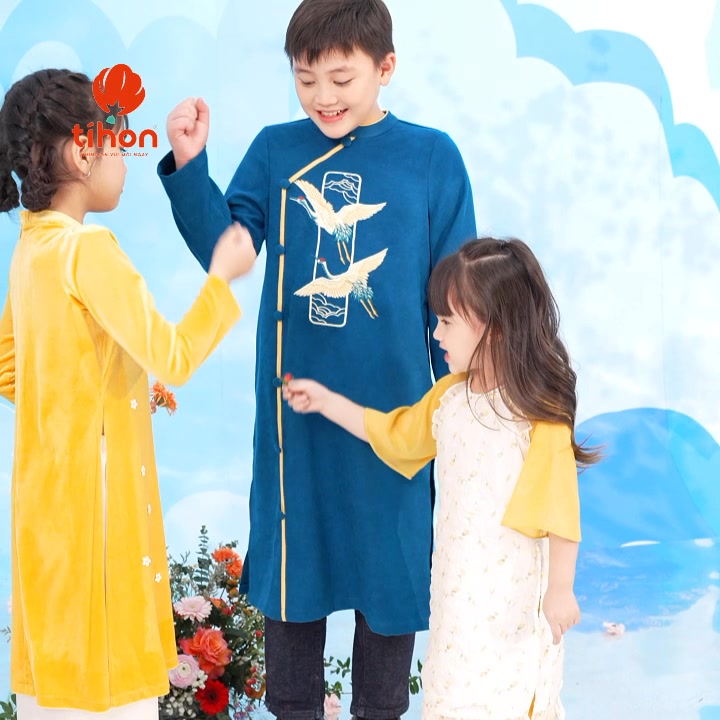 [???] Thời trang Đan Châu  ? Top1Fashion ?  𝓜𝓮𝓻𝓻𝔂 𝓒𝓱𝓻𝓲𝓼𝓽𝓶𝓪𝓼, 𝓔𝓷𝓳𝓸𝔂 𝟐𝟓% 𝓞𝓯𝓯
Đầm đỏ quyến rũ – Tỏa sáng đêm tiệc cuối năm cùng Đan Châu!
Chiếc đầm đỏ giúp nàng nổi bật, quyến rũ và sang trọng trong đêm , shares-1✔️ , likes-8❤️️ , date-2024-12-18 17:00:04????????