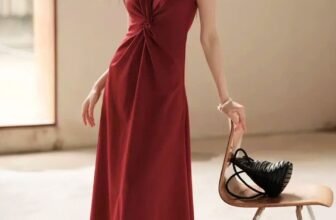 [🆕🇻🇳] COCOMAY – Design Store – Thương hiệu Thời trang – Công sở, Sự kiện 👕 Top1Fashion 👗    𝐂𝐨𝐫𝐨𝐥𝐲 𝐃𝐫𝐞𝐬𝐬  | Váy Liền Dáng Chữ A – Tôn Lên Vẻ Đẹp Quyến Rũ
THIẾT KẾ NỔI BẬT:Váy dáng chữ A cổ V thanh thoát, sát nách mát mẻ, và xoắn ngực tinh t , shares-1✔️ , likes-2❤️️ , date-2024-12-10 16:23:46🇻🇳🇻🇳🇻🇳📰🆕