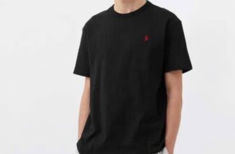 [???] Moon House Shop vnxk – 128/25 Lê Đức Thọ p6 Q. gò vấp HCM ? Top1Fashion ?  Thun oversize  Unisex nam nữ cực đẹp chất thun chính phẩm 100% cotton dày dặn siêu đẹp  form oversize unisex  nam nữ mặc được hết luôn nữ mặc giấu quần ove , shares-0✔️ , likes-1❤️️ , date-2024-12-10 01:25:28????????