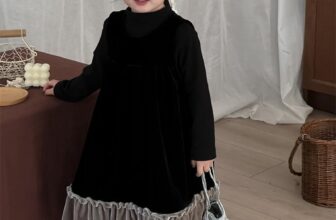 [🆕🇻🇳]  San San Kids – Quần áo trẻ em cao cấp 🧑‍🧒❤️️👶⭐️ BỘ SƯU TẬP THU ĐÔNG 2024 MỚI NHẤT
Màu: Vui lòng xem dưới hình.
HÀNG ORDER
Vui lòng xem giá dưới trong từng ảnh , chi tiêt xin liên hệ shop
========== , shares-1✔️ , likes-14❤️️ , date-2024-12-11 22:02:14🇻🇳🇻🇳🇻🇳📰🆕