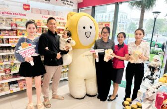 [🆕🇻🇳]  Con Cưng – Mang đến những sản phẩm tốt nhất cho trẻ em Việt Nam 😎❤️️⭐️  CON CƯNG X SUN LIFE CẢM ƠN BA MẸ HÀ NỘI!
Những nụ cười rạng rỡ cùng sự tin yêu của Ba Mẹ & các Bé sẽ mãi là nguồn động lực to lớn để Con Cưng & Sun Life  , shares-1✔️ , likes-36❤️️ , date-2024-12-11 17:00:03🇻🇳🇻🇳🇻🇳📰🆕