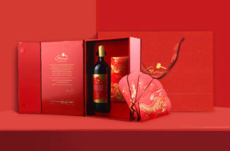 [🆕🇻🇳] Xưởng sản xuất hộp giấy, túi giấy kraft đẹp 🎨 Top1Designs ✨  Hộp quà tết độc đáo tạo nên thương hiệuTết Nguyên Đán – mùa của tình cảm và những món quà biếu tặng. Hộp quà Tết không chỉ là nơi bảo vệ món quà mà còn  , shares-0✔️ , likes-0❤️️ , date-2024-12-11 02:05:51🇻🇳🇻🇳🇻🇳📰🆕