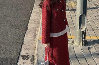 [🆕🇻🇳]  Kids House VN – Chuyên đồ Mẹ và Bé VNXK, TQXK, Cambodia 🧑‍🧒❤️️👶⭐️  Set váy dạ cưng xỉu luôn các bác ơiii  em này bao ấm áp mà vẫn rất sành điệu luôn đấy ạ
Diện e áo len bên trong nữa bao xinh khi trời lạnh nèEm này hàn , shares-0✔️ , likes-1❤️️ , date-2024-12-09 20:36:26🇻🇳🇻🇳🇻🇳📰🆕