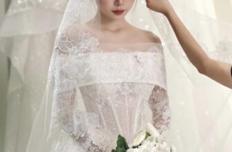 [🆕🇻🇳] Lasami Bridal – Váy cưới Hà Nội 🤵🏻 Top1Wedding 👰🏻  Giá trị của một chiếc váy không nằm ở độ to xoè hay nhỏ gọn, càng không nằm ở kiểu dáng…
Giá trị nằm ở kĩ thuật dựng phom, chất liệu váy cùng thủ công đính , shares-0✔️ , likes-0❤️️ , date-2024-12-12 06:44:54🇻🇳🇻🇳🇻🇳📰🆕