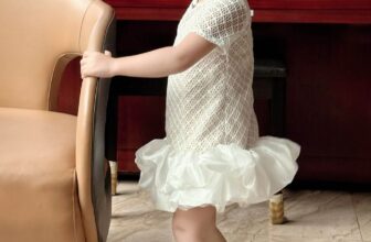 [🆕🇻🇳]  Homi baby house -Homi Baby House là thương hiêu đầm dạ hội , đầm công chúa cho bé tuổi từ 1-10 tuổi 🧑‍🧒❤️️👶⭐️ 𝒀𝑶𝑵𝑨 𝑫𝑹𝑬𝑺𝑺 | 𝑮𝒂̣̆𝒑 𝒍𝒂̣𝒊 𝒆𝒎 𝒈𝒊𝒖̛̃𝒂 𝒕𝒉𝒐̛̀𝒊 𝒕𝒊𝒆̂́𝒕 𝒈𝒊𝒂𝒐 𝒎𝒖̀𝒂Trong không khí lễ hội, cùng Homi tận hưởng làn gió mới từ chiếc đầm Yona hoa hồng này nhé. Phần , shares-0✔️ , likes-266❤️️ , date-2024-12-11 02:00:11🇻🇳🇻🇳🇻🇳📰🆕