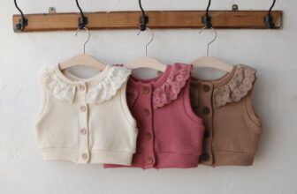 [🆕🇻🇳] Ri. – Baby Korea Style – Ri chuyên cung cấp những s/p quần áo, phụ kiện Baby chính hãng cao cấp của Hàn Quốc 🧑‍🧒❤️️👶⭐️ SALE – Áo gile lenSale #435k + lạngBảng size tham khảo:
Size 3: 1-3y (75-85cm) 8-10kg
Size 5: 3-4y (85-95cm) 10-14kg
Size 7: 4-5y (95-105cm) 14-17kg
, shares-0✔️ , likes-0❤️️ , date-2024-12-12 23:14:50🇻🇳🇻🇳🇻🇳📰🆕