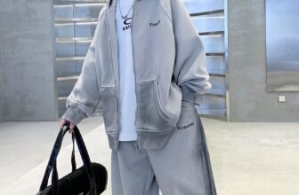 [🆕🇻🇳] Giang Kids- thời trang cao cấp cho bé 🧑‍🧒❤️️👶⭐️ Uiii đẹp mê lun ạ
•sz 120-170__________𝗚𝗶𝗮𝗻𝗴𝗞𝗶𝗱𝘀____________
Order QCCC giá cực yêu
Giao hàng kiểm tra thoải mái trước khi nhận
Order nhanh chỉ 5-7 n , shares-0✔️ , likes-0❤️️ , date-2024-12-12 05:32:38🇻🇳🇻🇳🇻🇳📰🆕