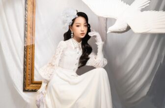 [🆕🇻🇳] Nhật Thực (Thực Tuti) 😎❤️️⭐️ Top1Kids 😎❤️️⭐️ Một concept đậm chất sang trọng, quý tộc dành cho những cô nàng tiểu thư xinh đẹp.
Makeup: Hằng Camellia
Photo: Nguyễn Thành Côn… , shares-0✔️ , likes-22❤️️ , date-2024-12-11 15:21:51🇻🇳🇻🇳🇻🇳📰🆕