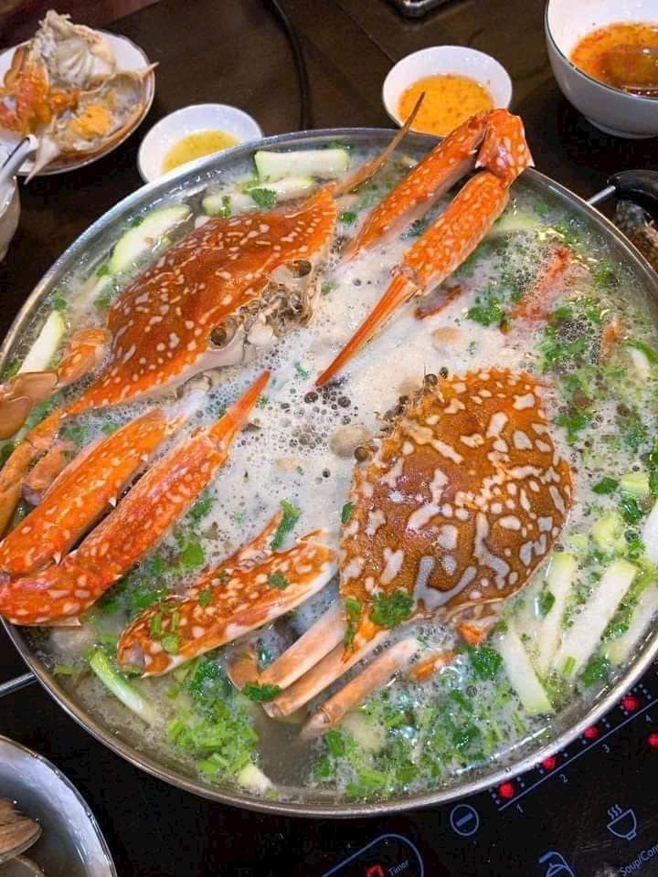 [🆕🇻🇳] Boss Seafood Vietnam – chuỗi nhà hàng chuyên các món Hải Sản 🍔 Top1Food  🍜 Ghẹ về size siêu khủng 
400 gram đến 600 gram 1 con ạ
Nhà mình inbox e nha
Quán bán và ship từ 9h đến 24h
Ghẹ sốt cajun
Nấu lẩu 
Rang me.rang muối hấp
Sốt  , shares-1✔️ , likes-0❤️️ , date-2024-12-11 16:50:05🇻🇳🇻🇳🇻🇳📰🆕