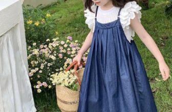 [🆕🇻🇳] MiRi Kids – Nhận bỏ sĩ với giá ưu đãi nhất, ship hàng toàn quốc 🧑‍🧒❤️️👶⭐️ Sét 2 chi tiết áo sơ mi trắng tiểu thư  + Yếm Jean dạng váy xếp ly cực kỳ xịn sò
Size 13-45kg
Sẵn ạ
, shares-0✔️ , likes-12❤️️ , date-2024-12-12 18:45:37🇻🇳🇻🇳🇻🇳📰🆕