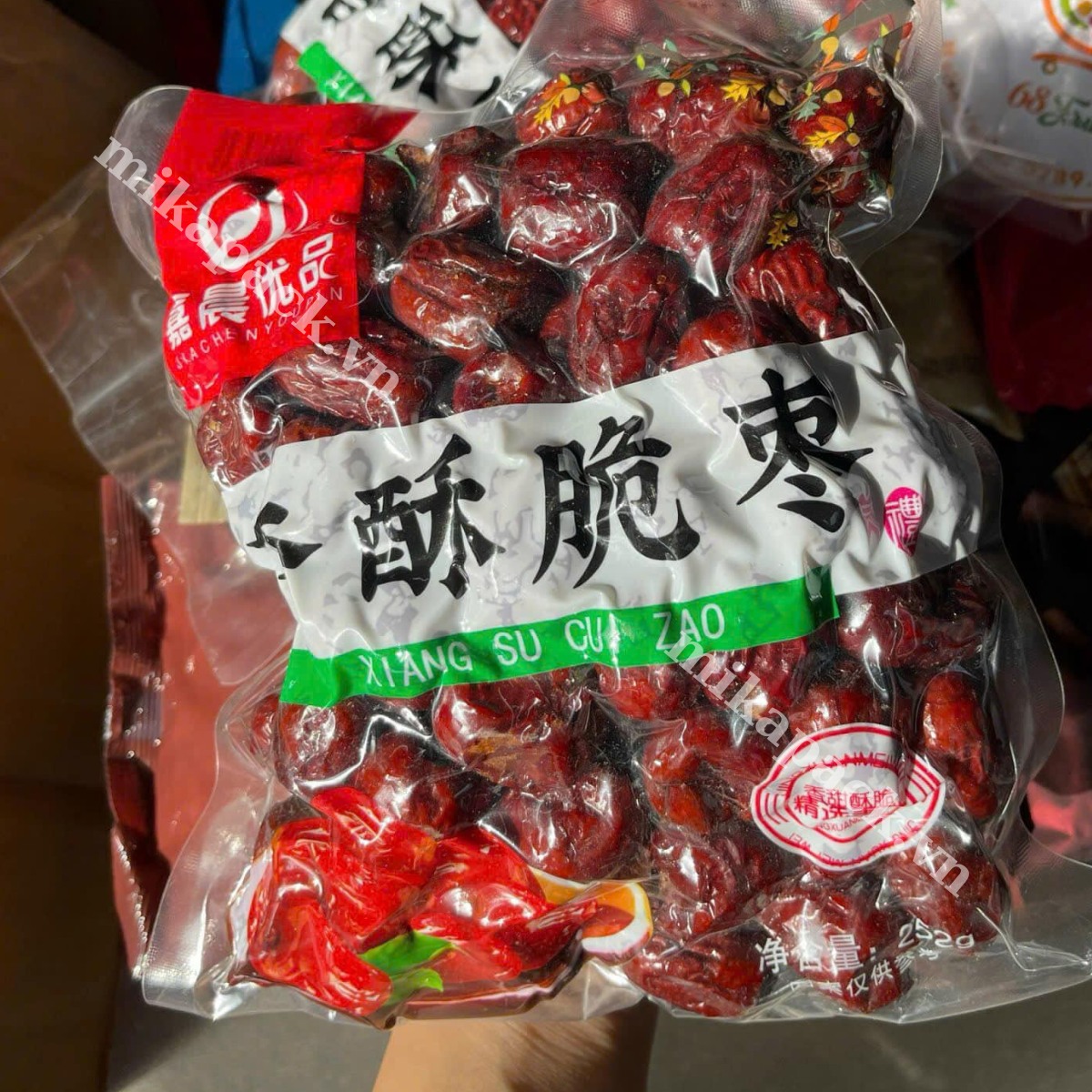 [🆕🇻🇳] Tài Phát Foods Giá Sỉ – Nhà bán buôn thực phẩm 🍔 Top1Food  🍜  BẮP GIÒ HEO RÚT XƯƠNG 
Được lọc sạch xương , bó chặt cuộn chỉ . Được lọc từ bắp nguyên chiếc nên thịt tròn thớ , ko vụn , rất đẹp và ngon . 
 Món này luộc , shares-0✔️ , likes-1❤️️ , date-2024-12-11 15:12:19🇻🇳🇻🇳🇻🇳📰🆕